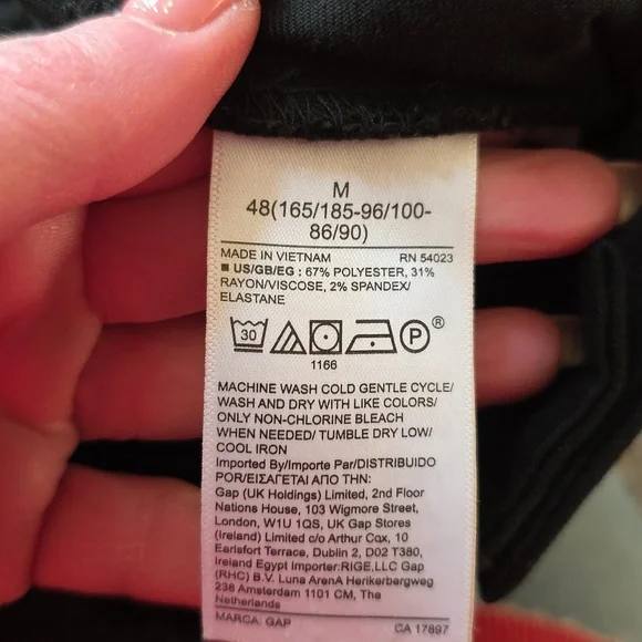 GAP Men's Black Cozy Drape Pants - Picture 5 of 5